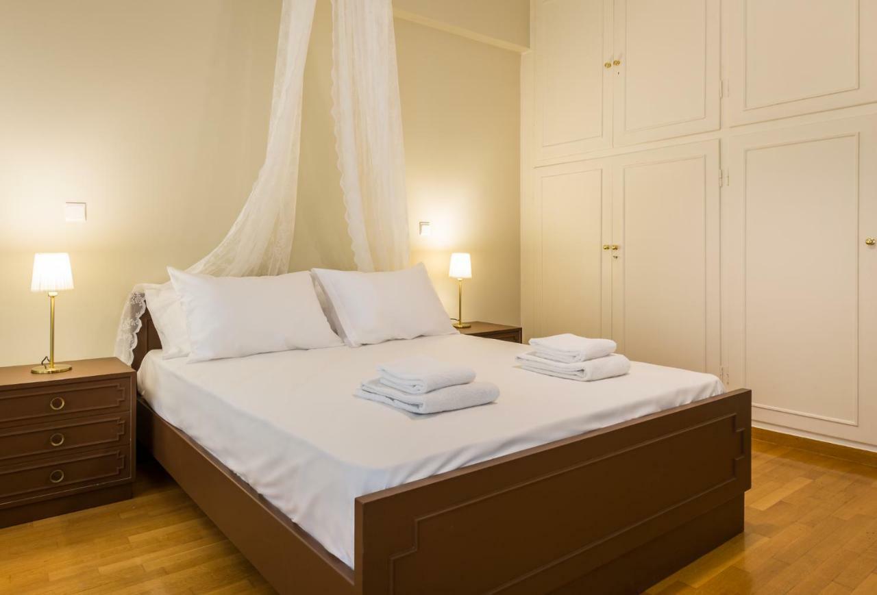 Classy 2 Bedroom Apartment Near Acropolis & Metro Atina Dış mekan fotoğraf