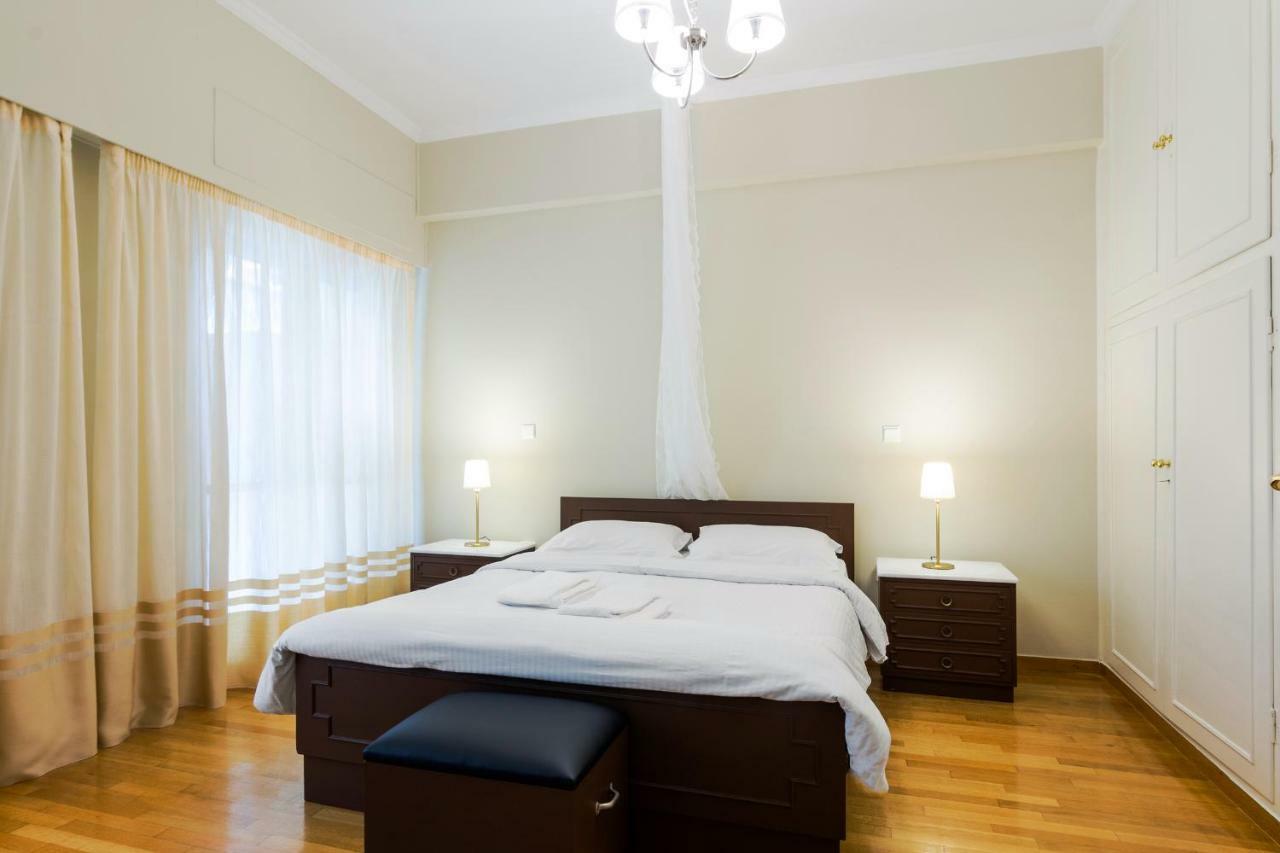 Classy 2 Bedroom Apartment Near Acropolis & Metro Atina Dış mekan fotoğraf