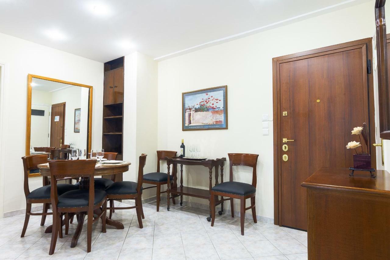 Classy 2 Bedroom Apartment Near Acropolis & Metro Atina Dış mekan fotoğraf