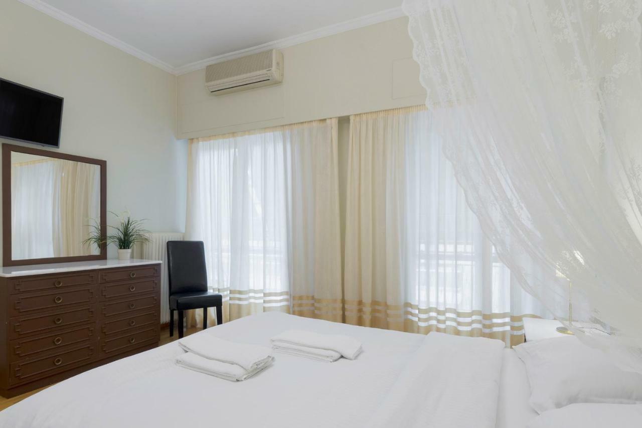 Classy 2 Bedroom Apartment Near Acropolis & Metro Atina Dış mekan fotoğraf