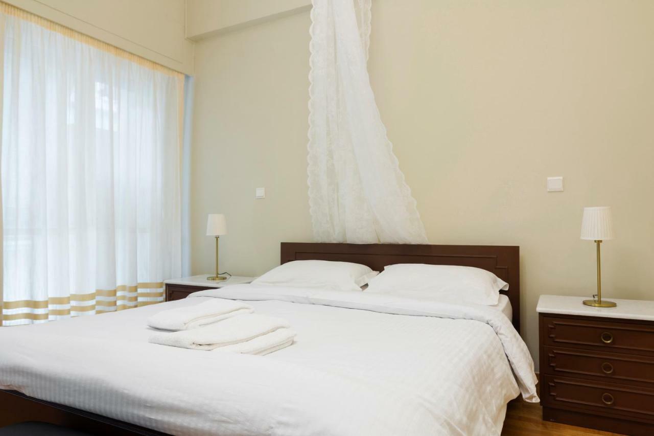 Classy 2 Bedroom Apartment Near Acropolis & Metro Atina Dış mekan fotoğraf