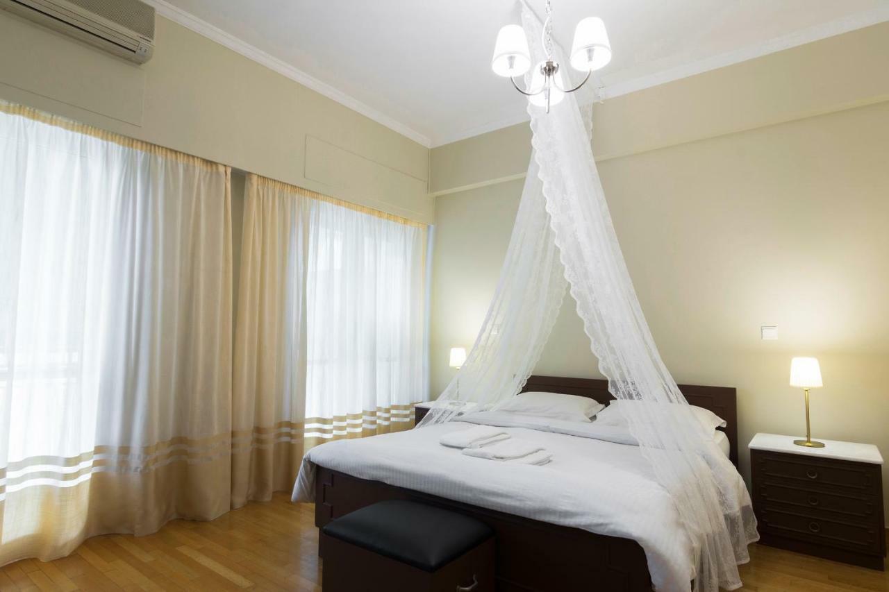 Classy 2 Bedroom Apartment Near Acropolis & Metro Atina Dış mekan fotoğraf